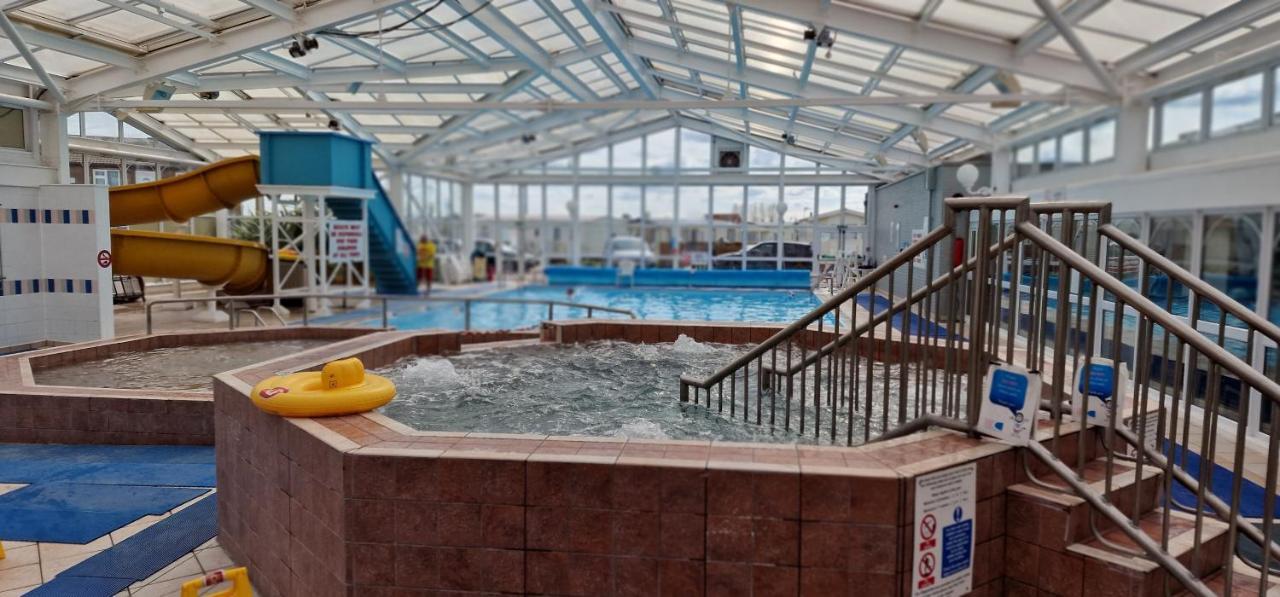 Staycation Coastfields Holiday Park Jg84 Ingoldmells Eksteriør bilde